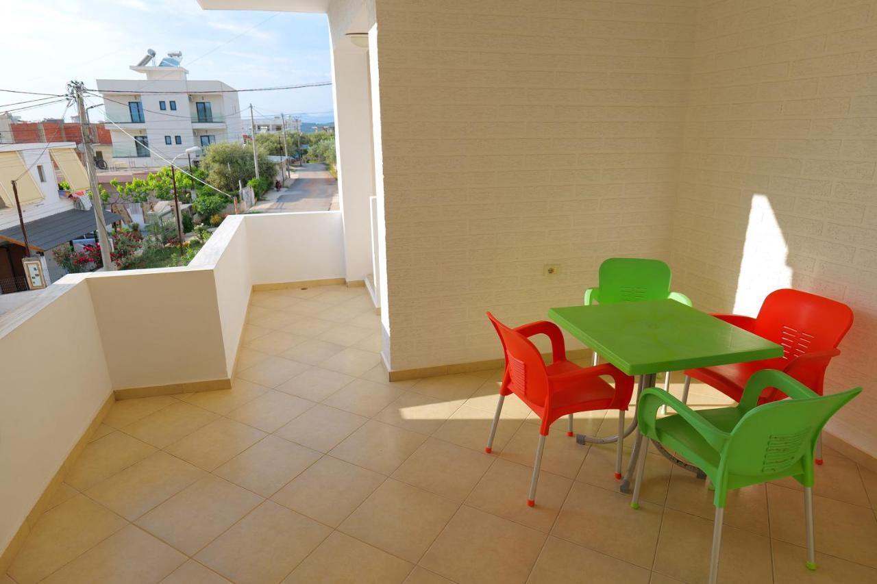 Vila Fredi Ksamil Buitenkant foto