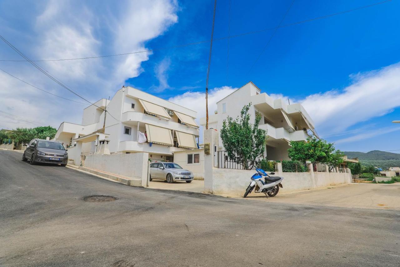 Vila Fredi Ksamil Buitenkant foto