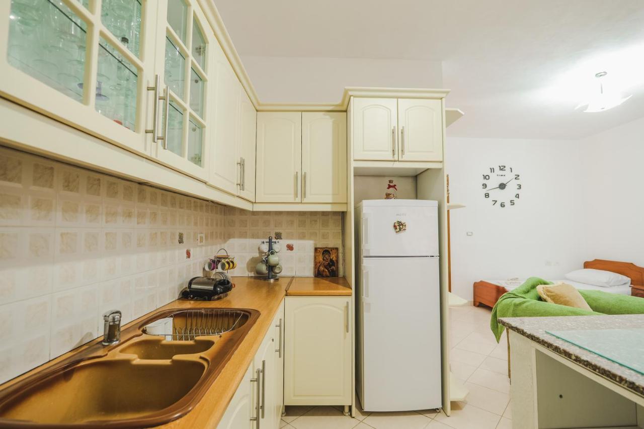 Vila Fredi Ksamil Buitenkant foto